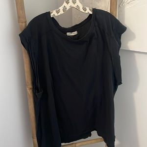 FREE PEOPLE X-LARGE black short sleeve